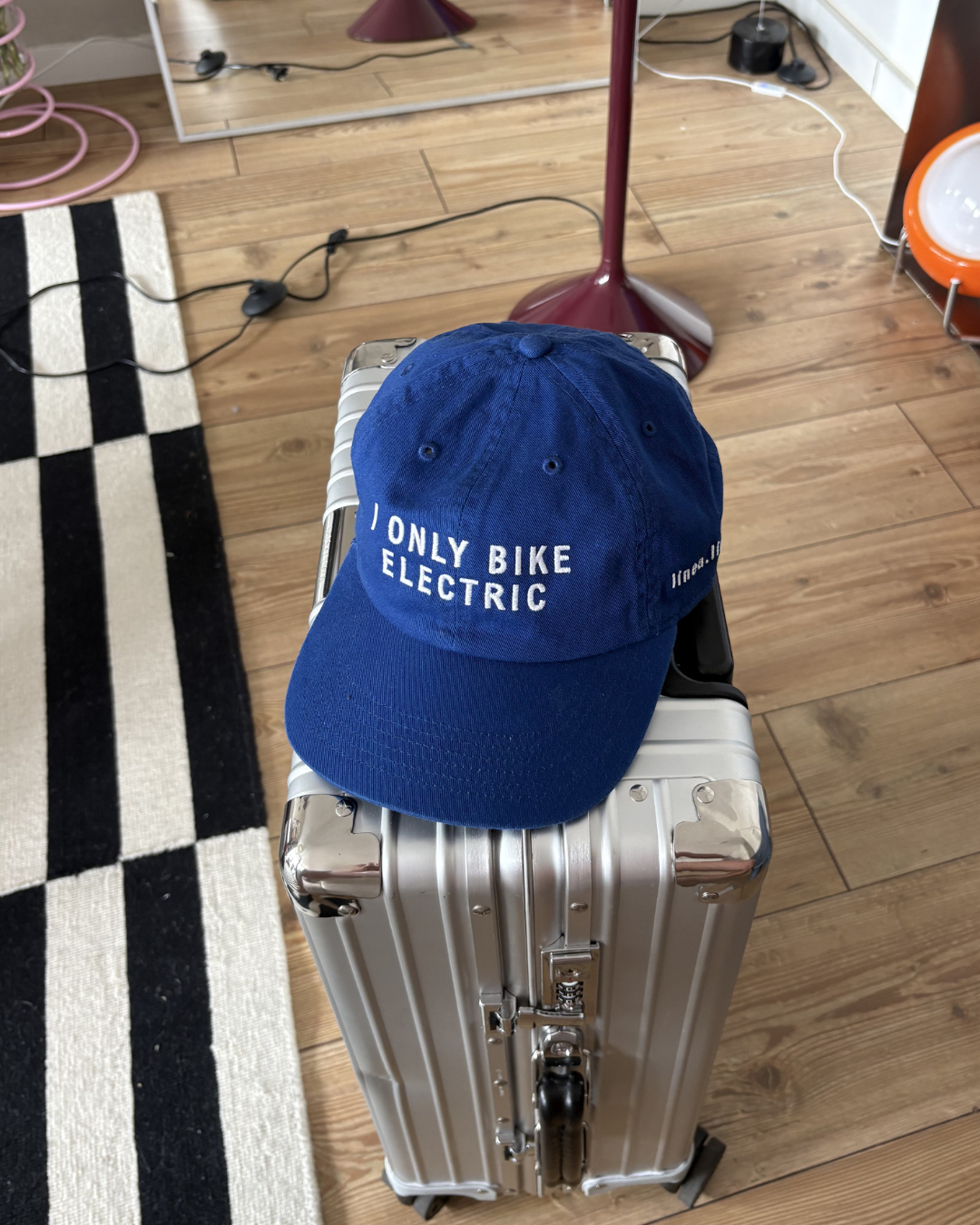 Take 01 - "I only bike electric" cap